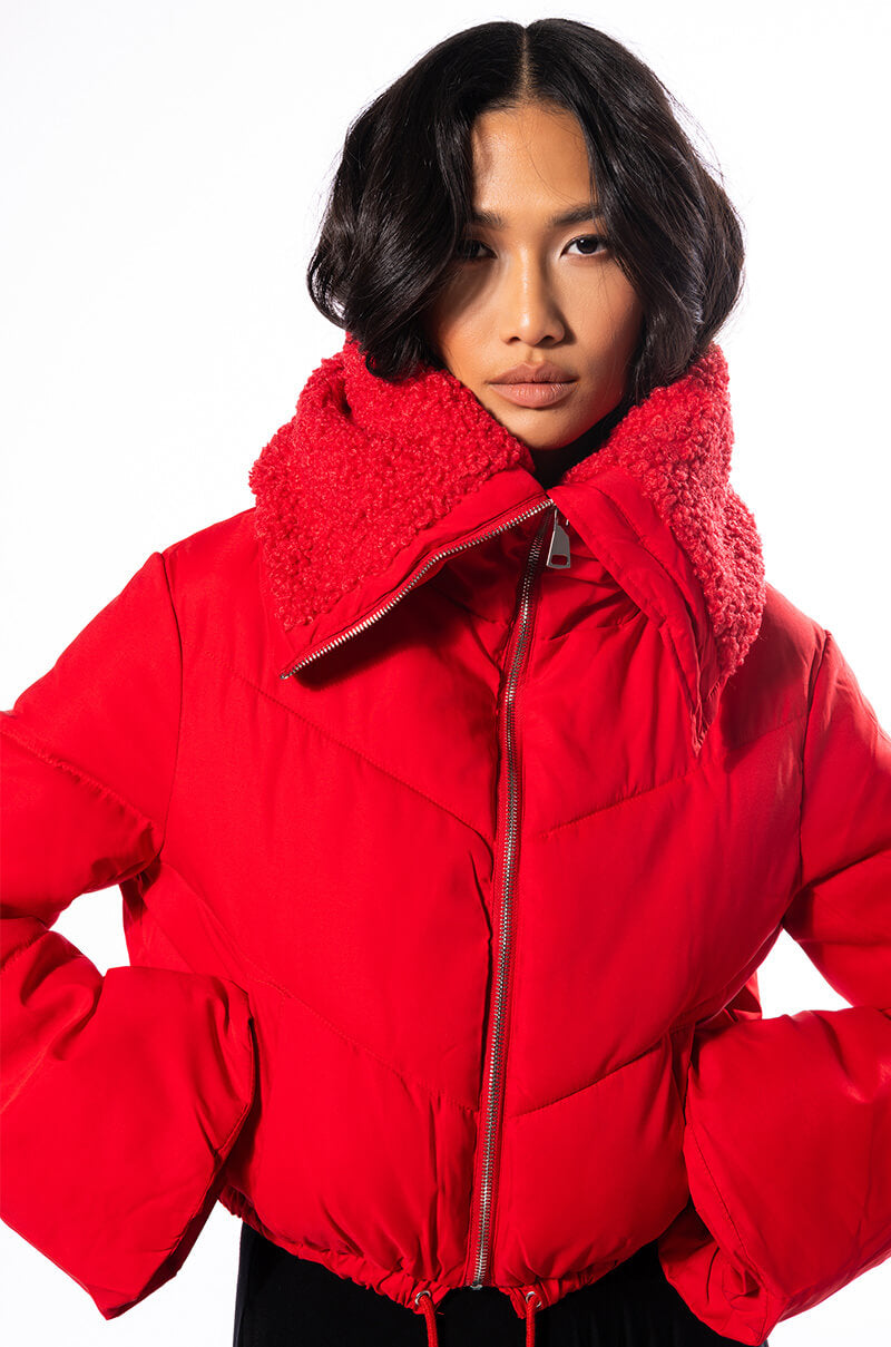 AMANDA CROP PUFFER WITH SHERPA COLLAR