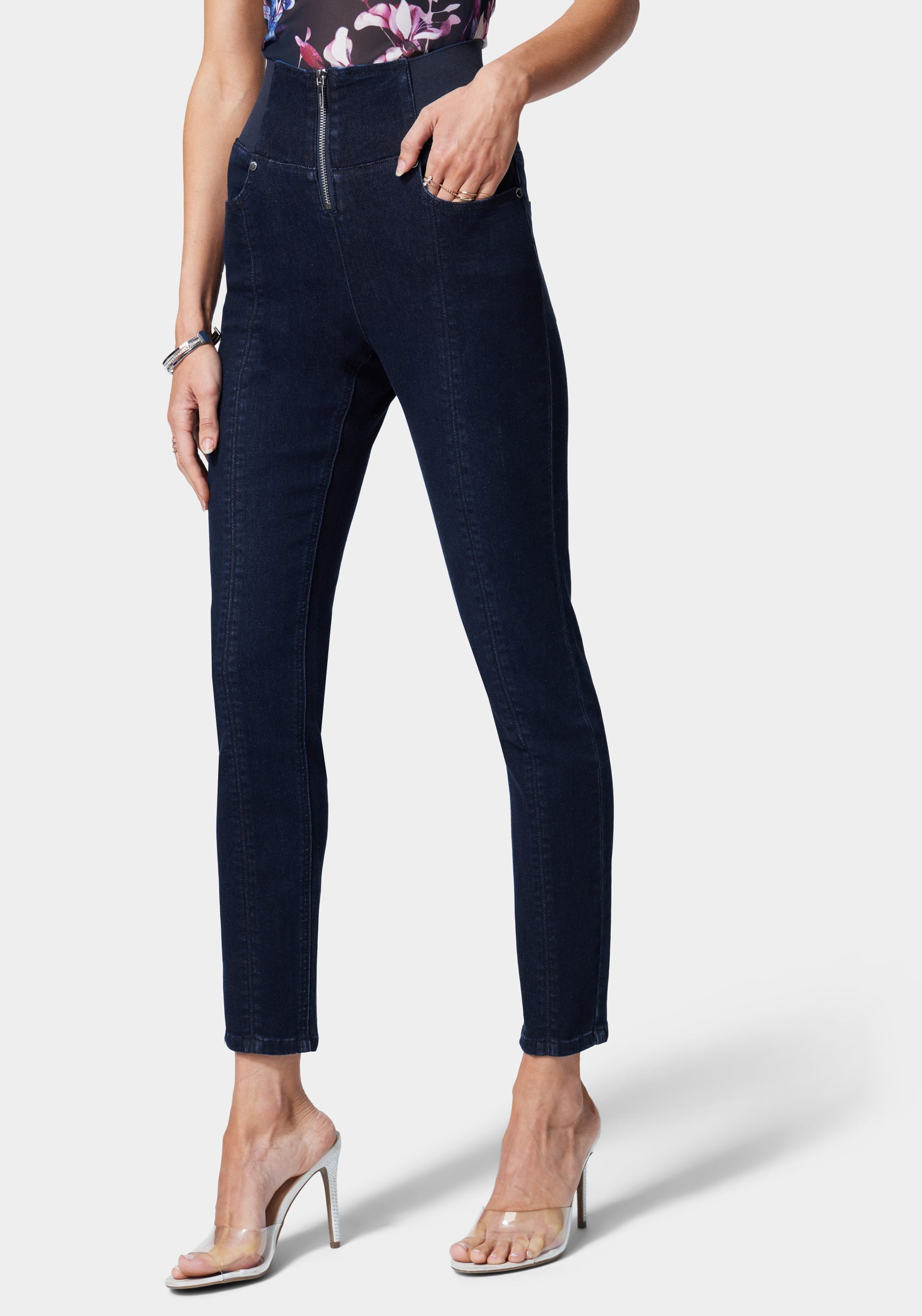 Zip Front Elastic Skinny Jean