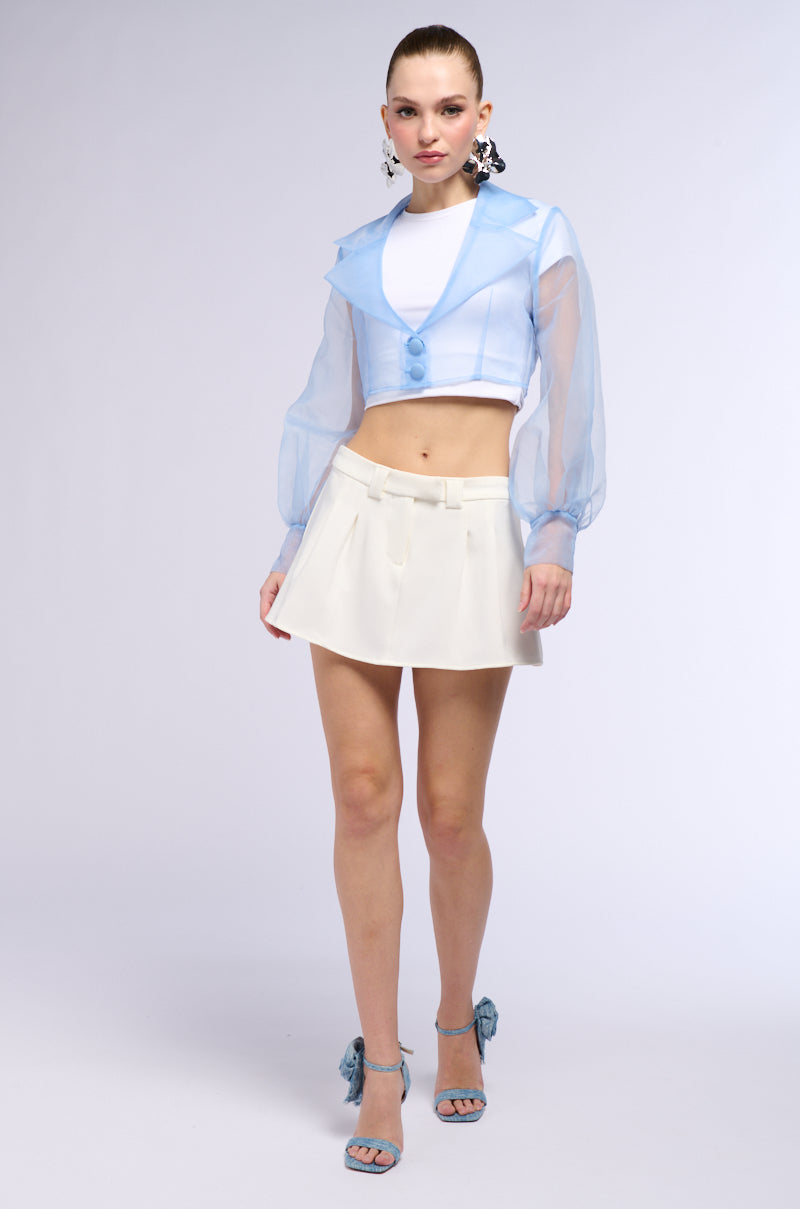 LIGHTWEIGHT MESH CROP BLAZER IN BLUE