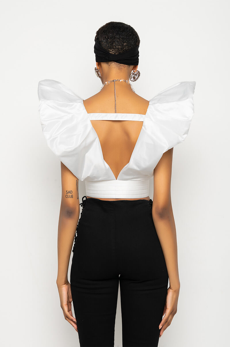 PUFF SHOULDER CROPPED BLOUSE IN WHITE