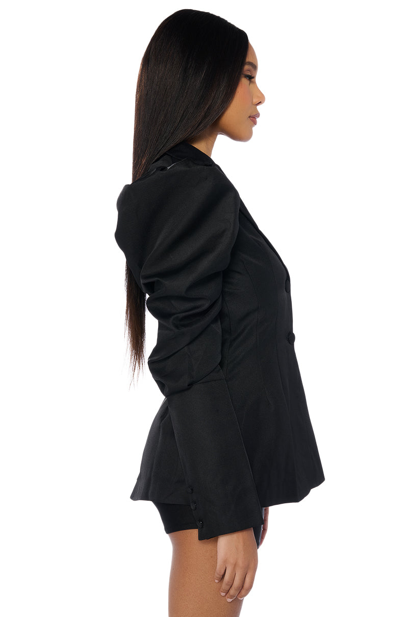 TUSCAN HOLIDAY PUFF SHOULDER BLAZER