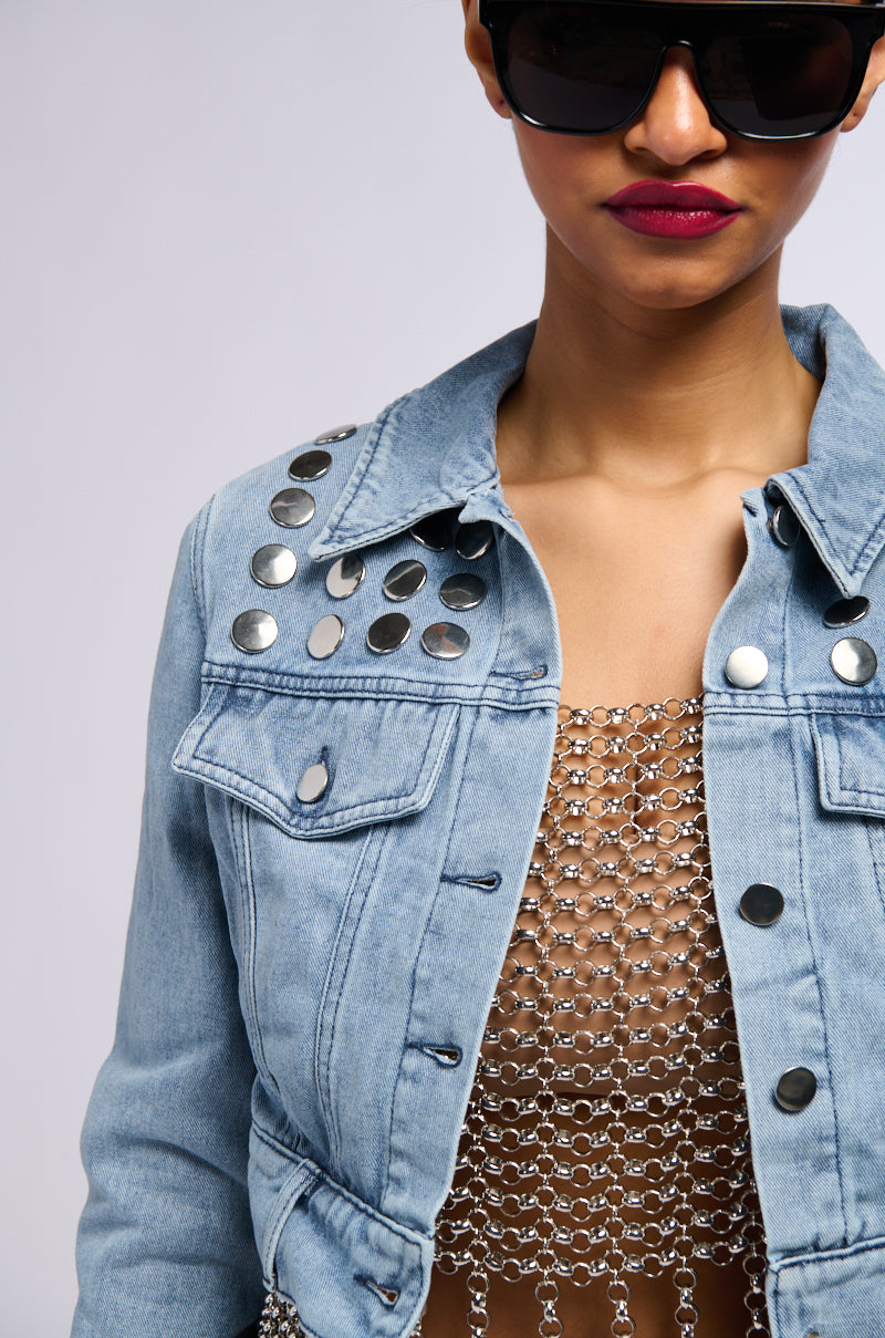 CROPPED DENIM JACKET WITH CIRCLE STUDS