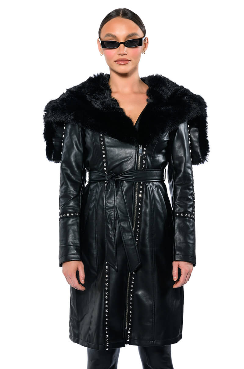 UPTOWN GIRL FUR COLLAR COAT