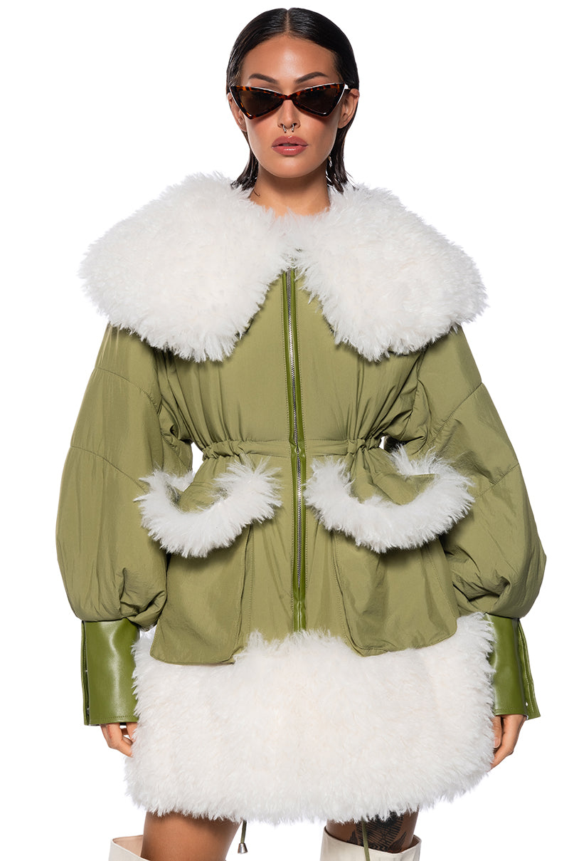 SOPH COZY NYLON SHERPA COAT