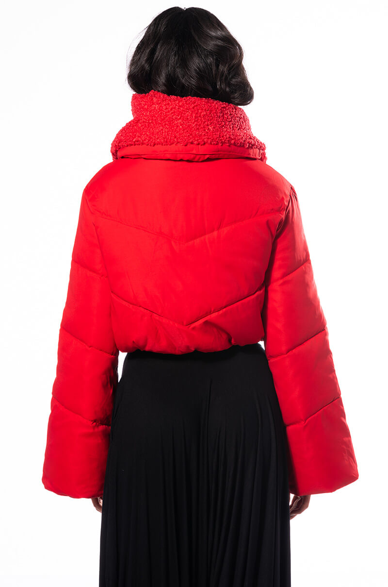 AMANDA CROP PUFFER WITH SHERPA COLLAR