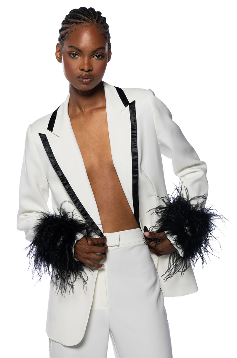 LANTIS WHITE BLAZER WITH FEATHER TRIM