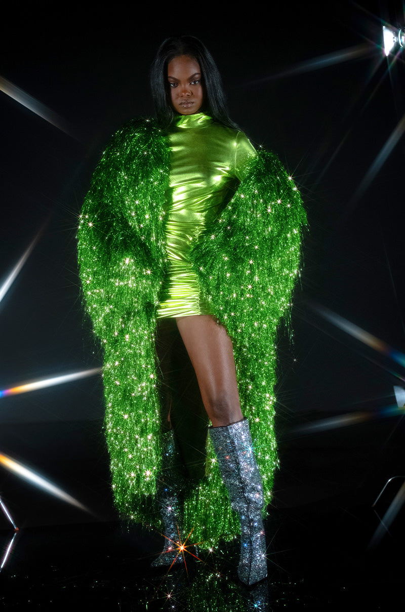 I'M SO FANCY TINSEL METALLIC SHAKET TRENCH IN GREEN