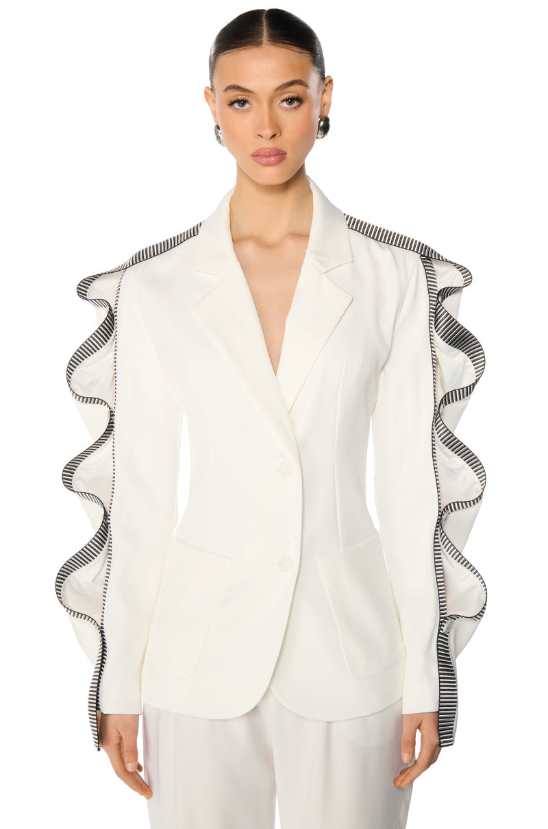 WAVY RIBBON PEEKABOO ARM BLAZER IN WHITE