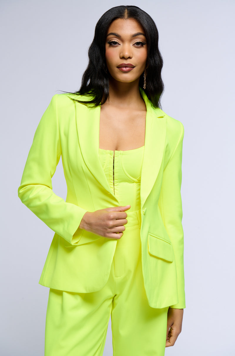 LOOKING SHARP FITTED BLAZER IN NEON YELLOW