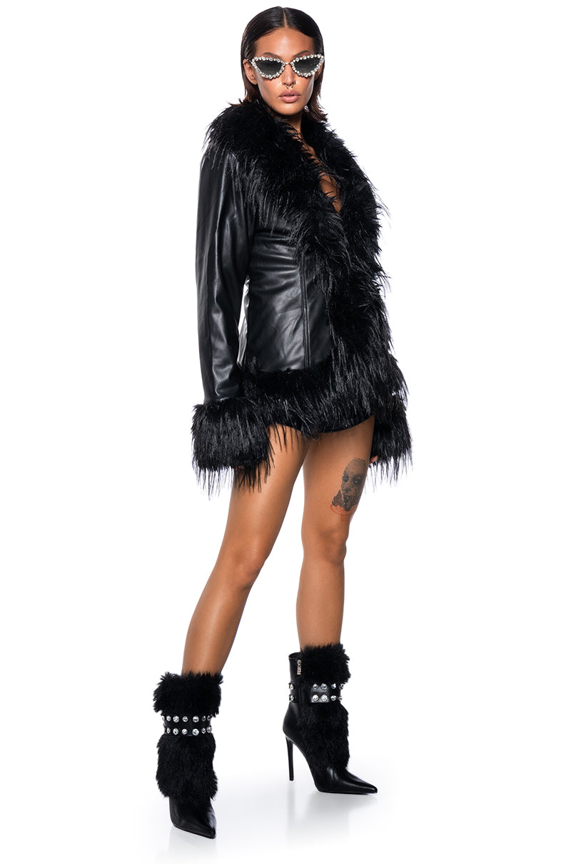 COZIED UP CROP PENNY LANE COAT