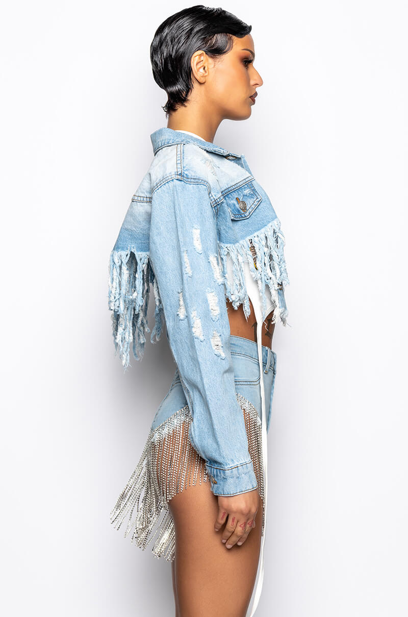 ULTRA CROP DENIM JACKET WITH PATCHES