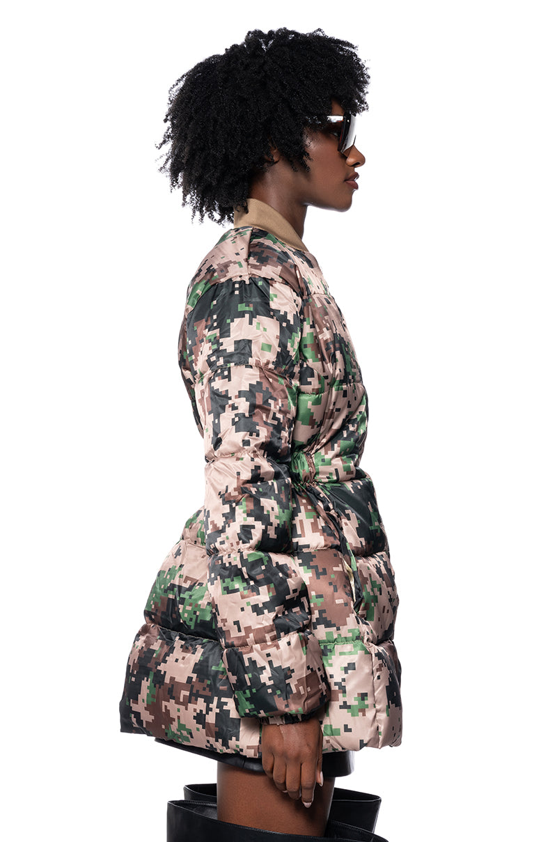 PIXIL CAMO PEPLUM PUFFER JACKET