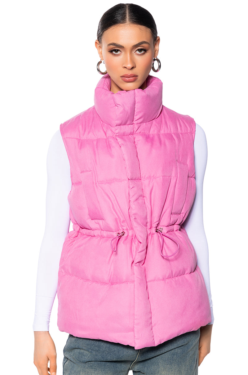 OVERSIZED NYLON PUFFER VEST IN PINK