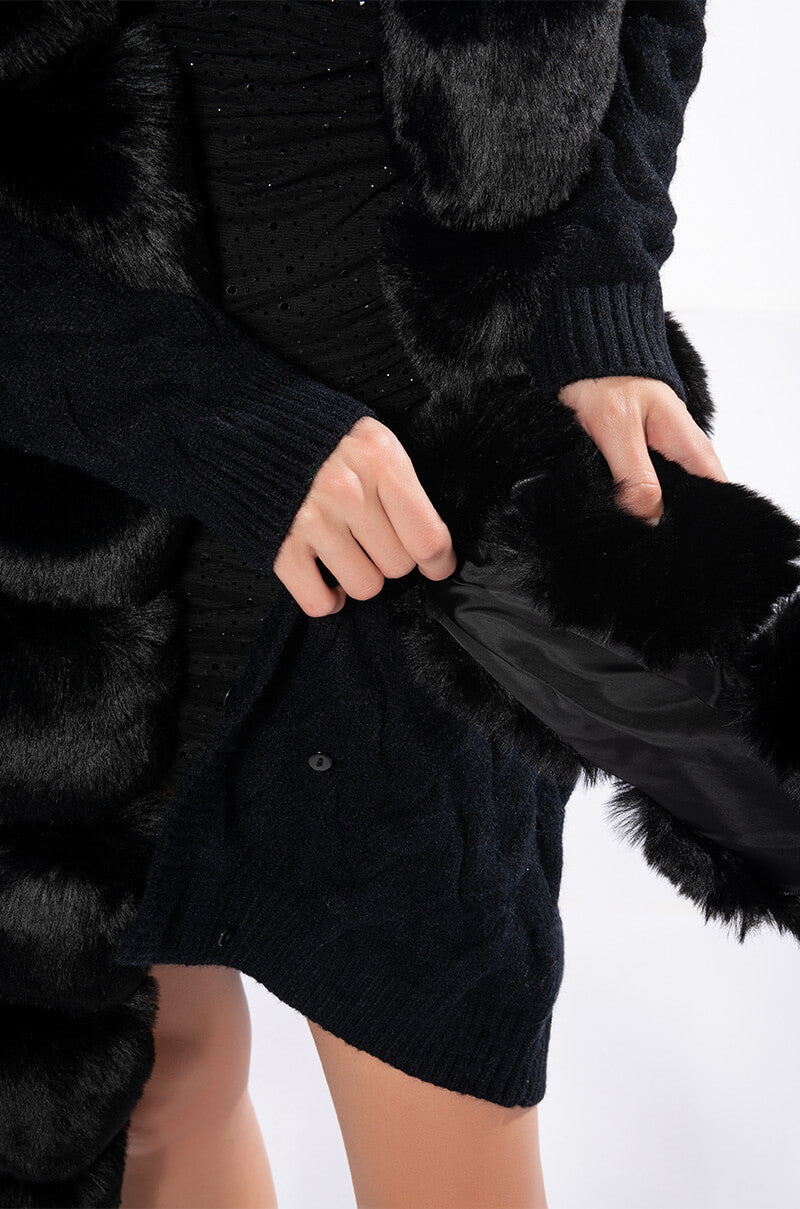 BABBS KNIT TRENCH WITH FAUX FUR LINING