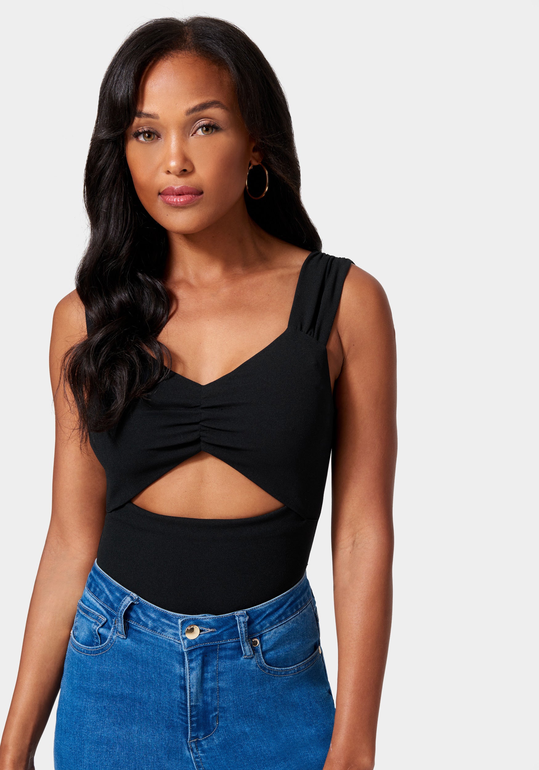 Ruched Sleeve Cutout Detail Top