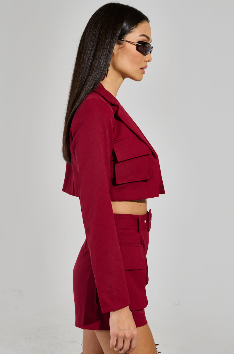 BETTER LUCK CROP BLAZER IN BURGUNDY