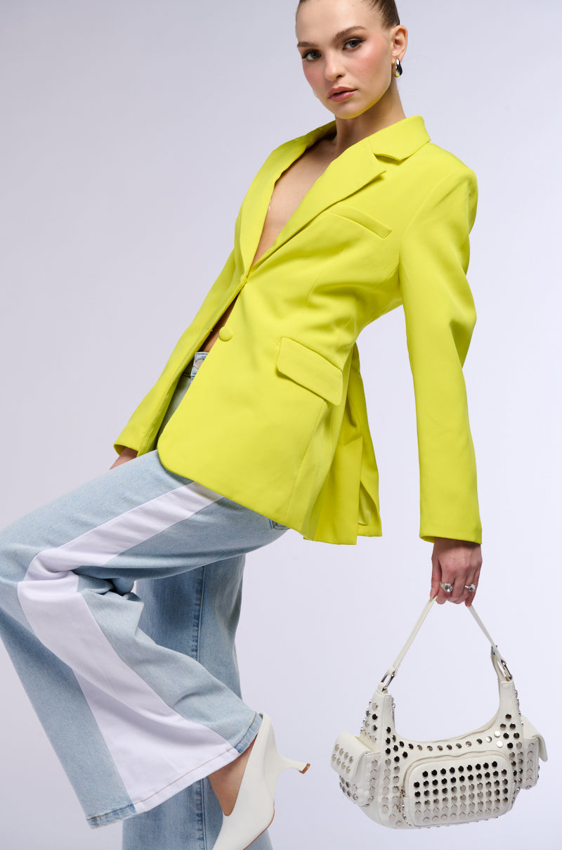 EVERYDAY BLAZER IN YELLOW