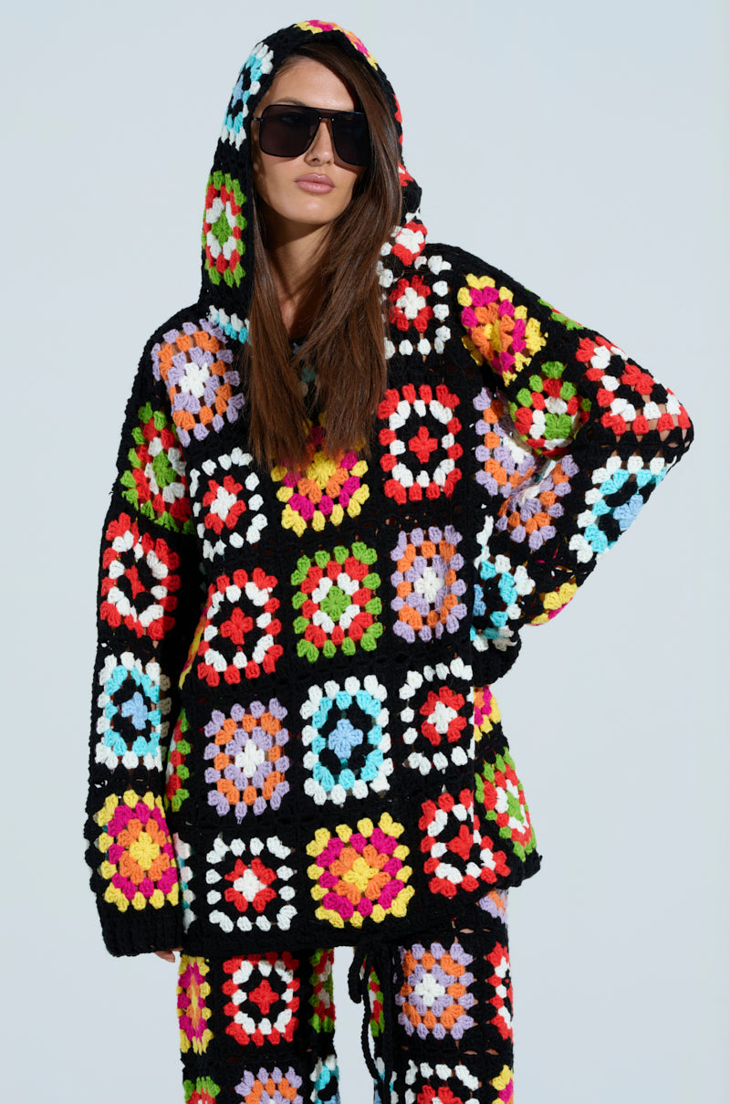 FESTIVAL GIRLY OVERSIZED CROCHET SWEATSHIRT