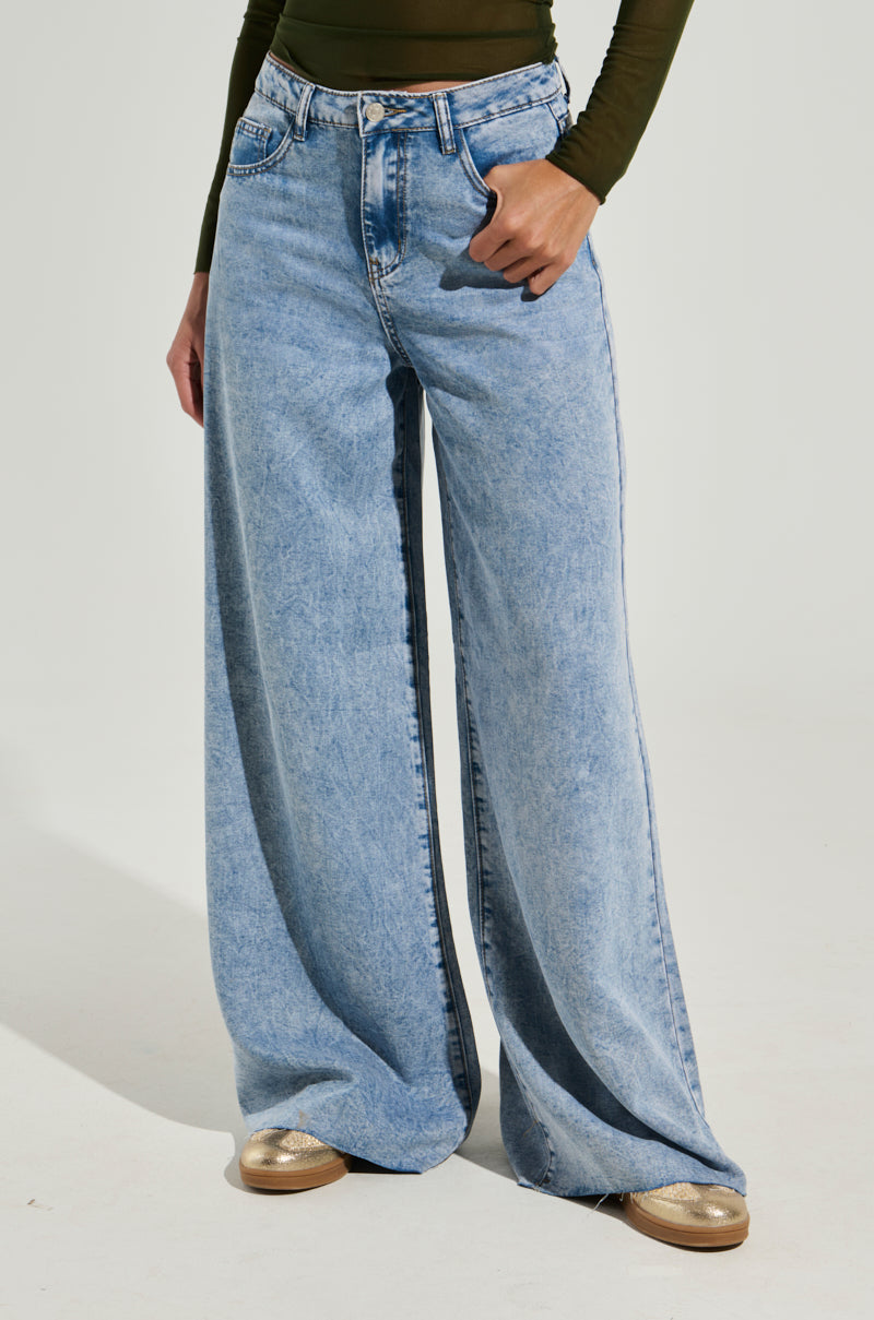 DREAMER WIDE LEG JEAN