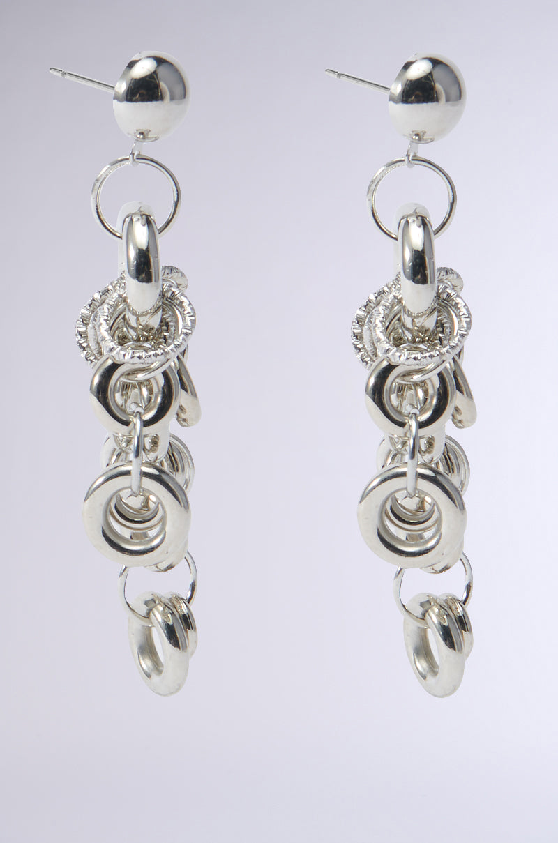 MODERN MUSE EARRING