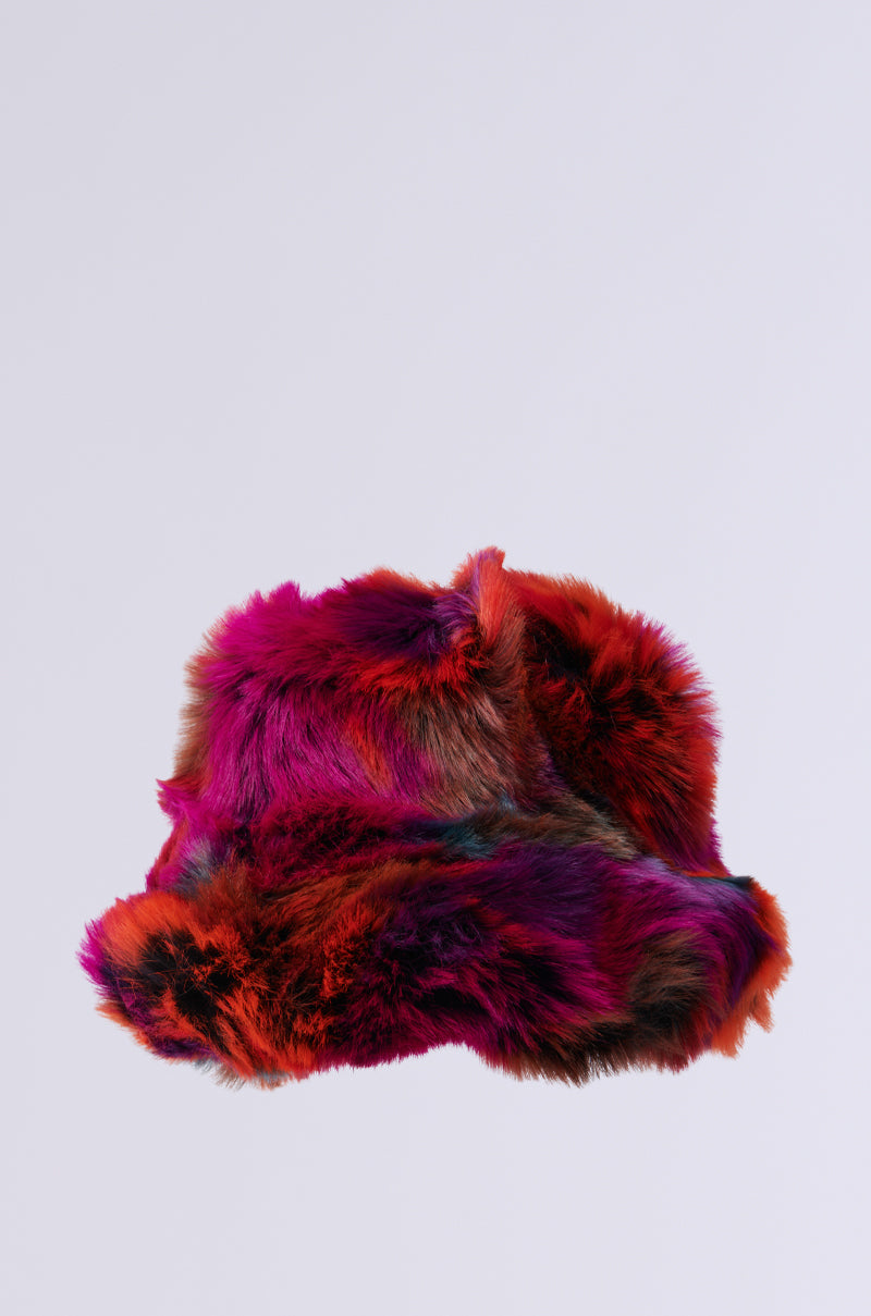 UPSETTER FAUX FUR BUCKET HAT