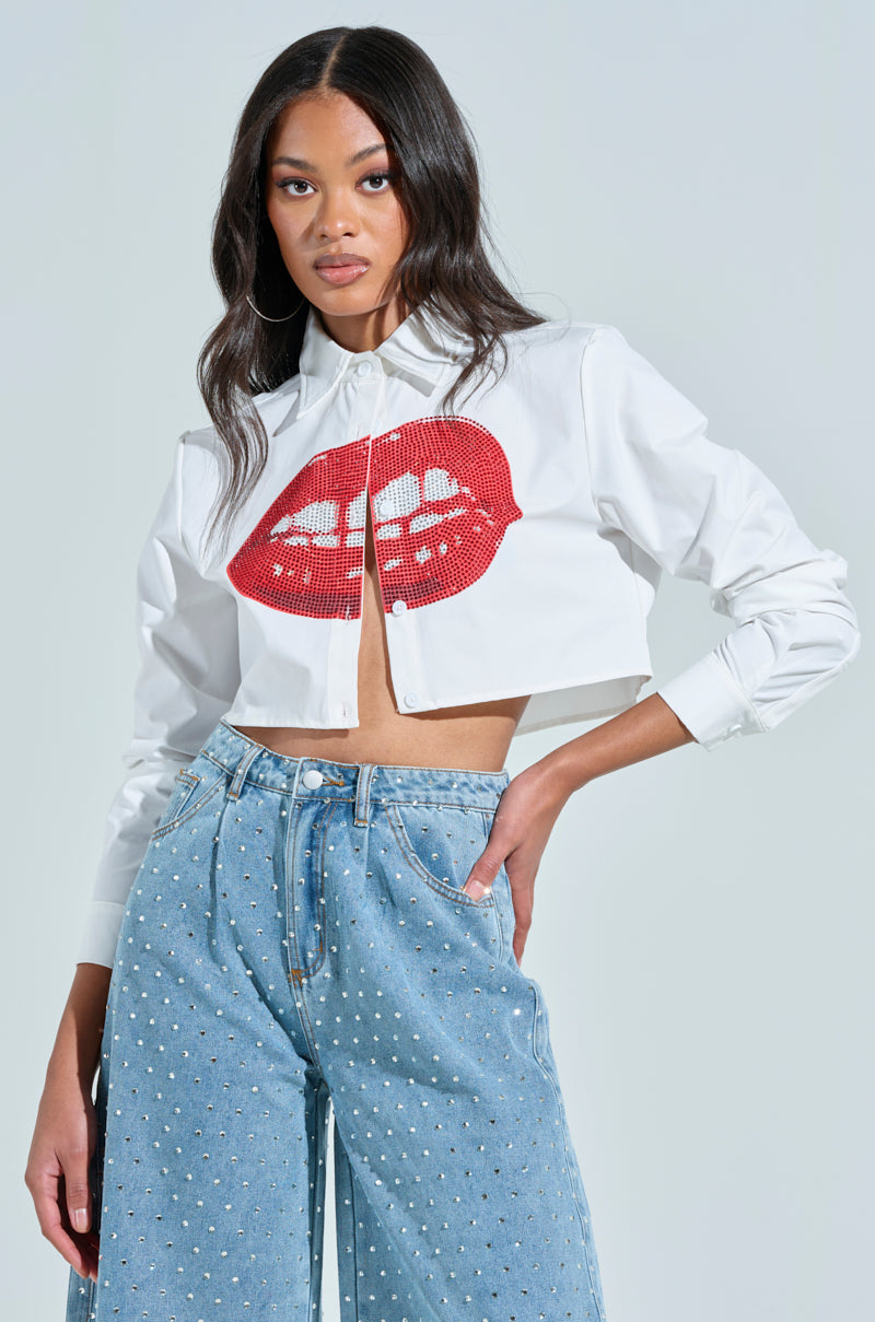 LIPS BUTTON DOWN TOP