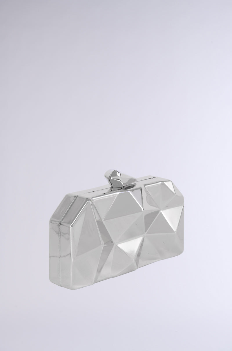 BENT OUTTA SHAPE METALLIC CLUTCH