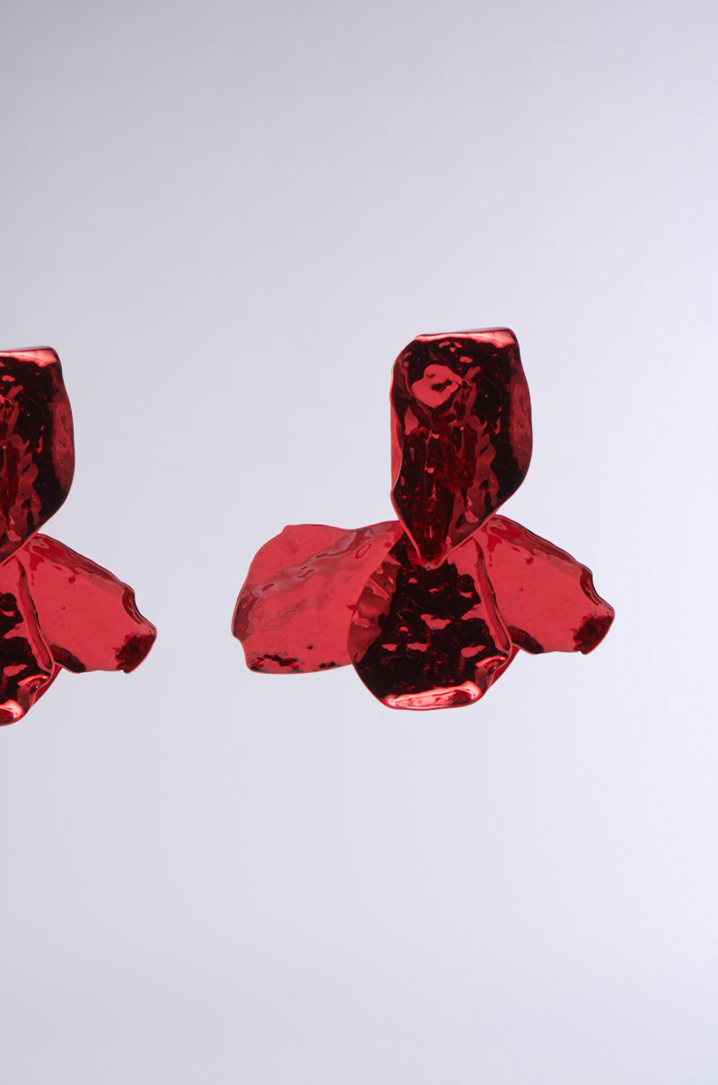 HOLIDAY FEVER EARRING