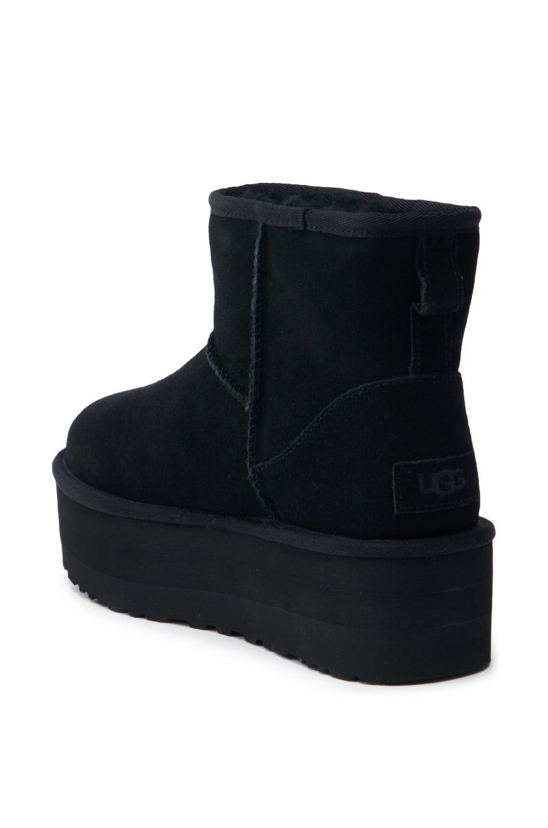 UGG W CLASSIC MINI PLATFORM BLACK