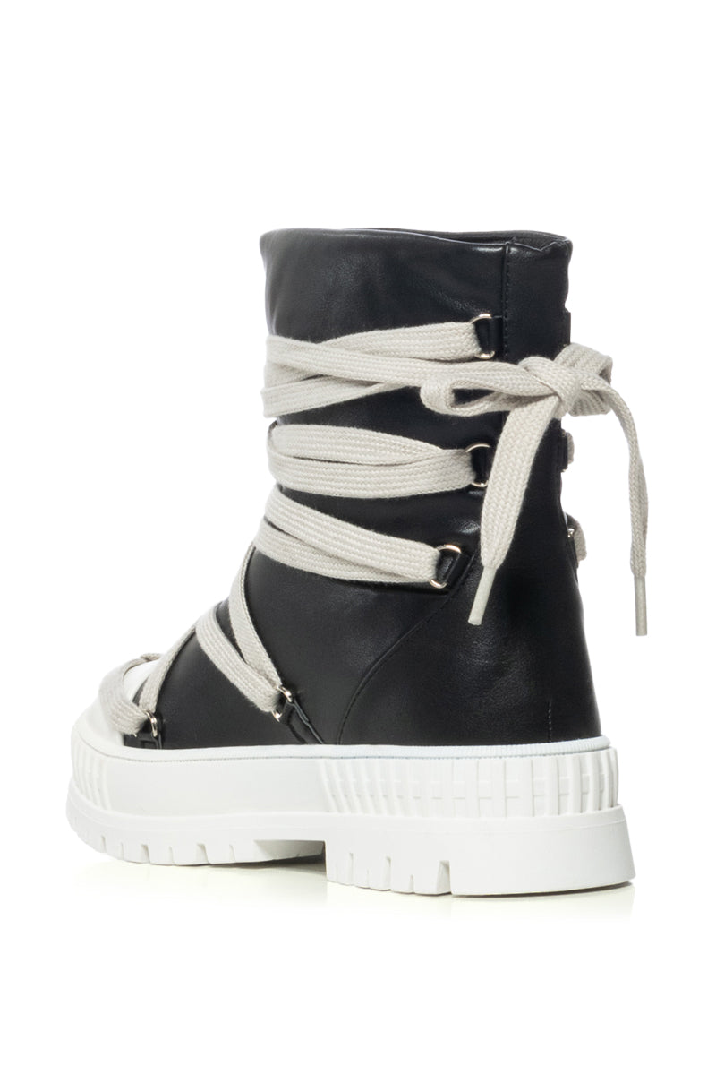 RICHIE LACE UP HIGH TOP SNEAKER IN BLACK