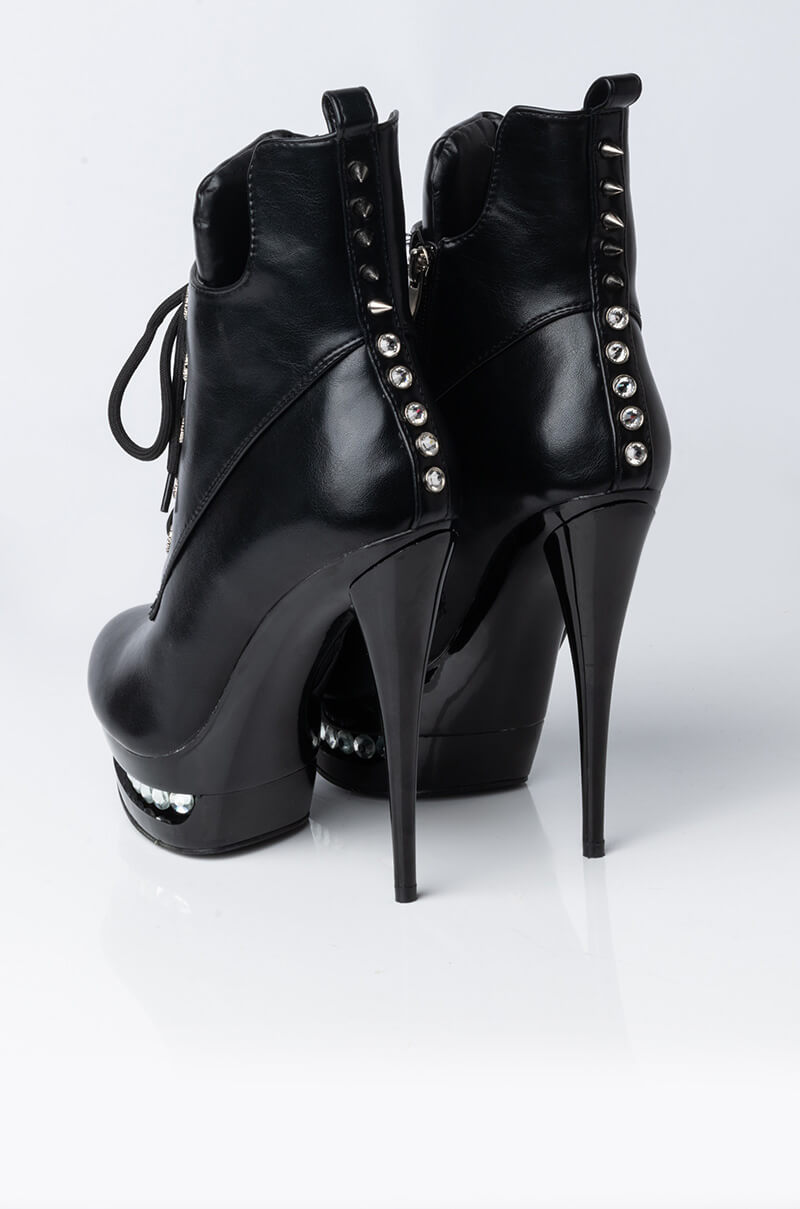 AZALEA WANG UP IN SMOKE STILETTO BOOTIE IN BLACK