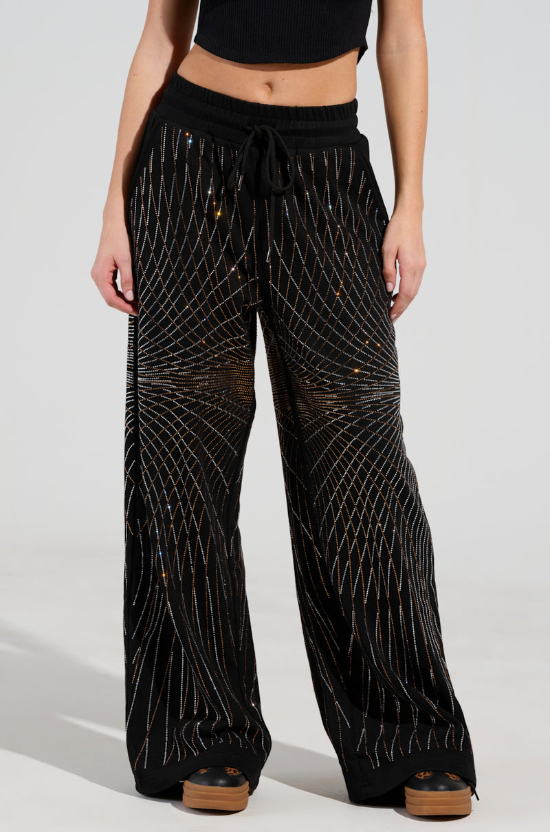 LIGHTS, CAMERA, ACTION! EMBELLISHED WIDE LEG SWEAT PANT