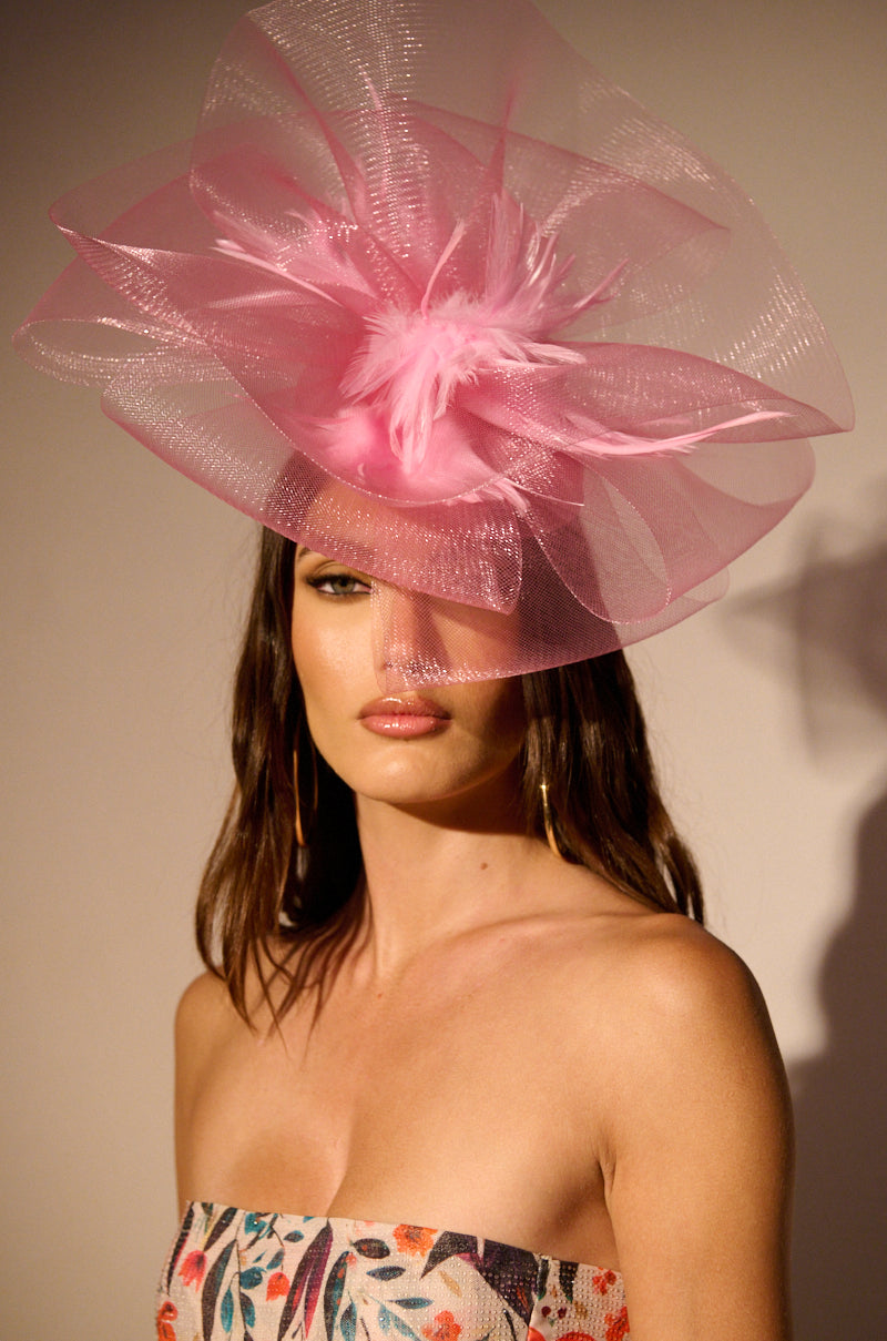 TO THE RACES FASCINATOR