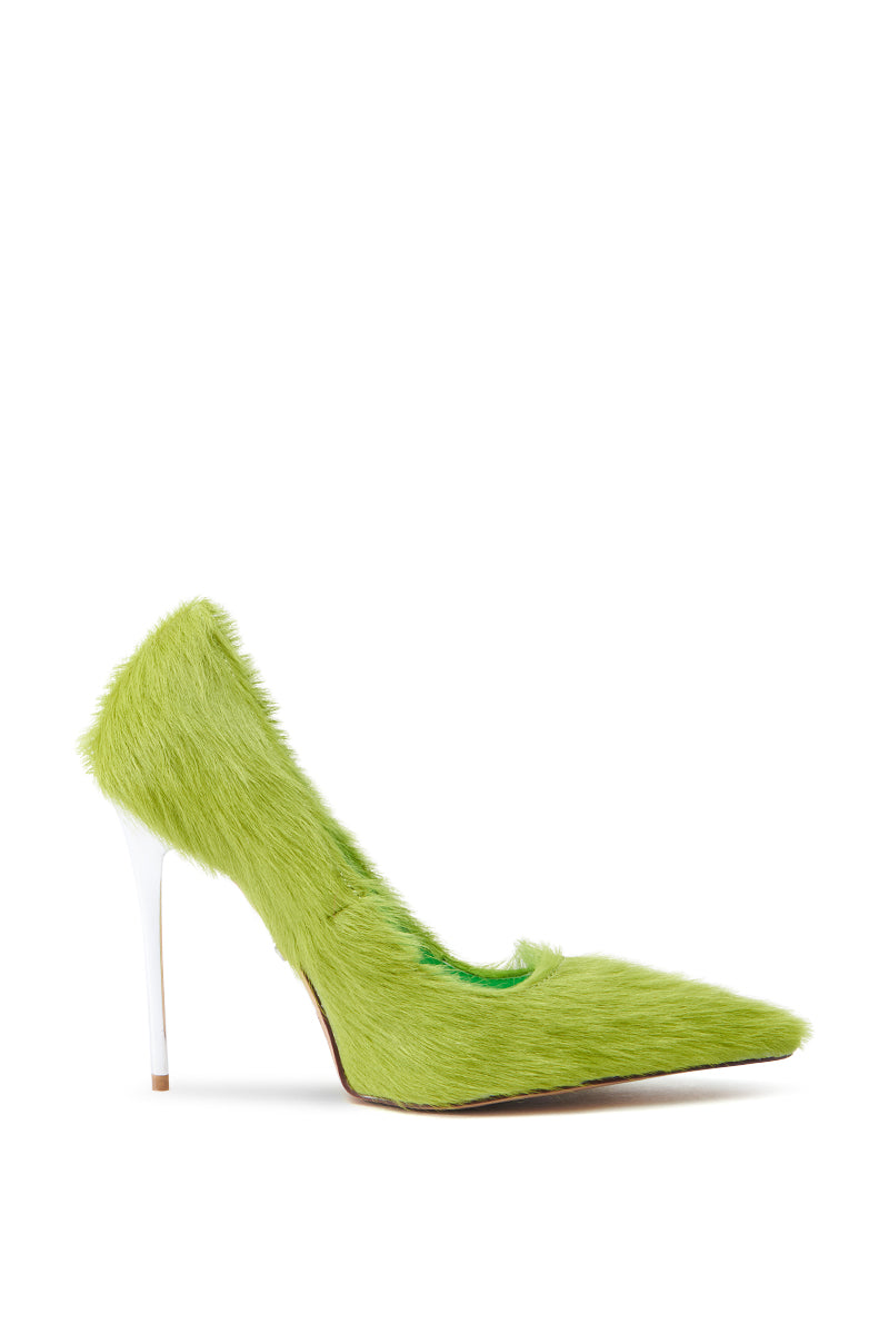 AZALEA WANG ROMEE GREEN PONY HAIR PUMP