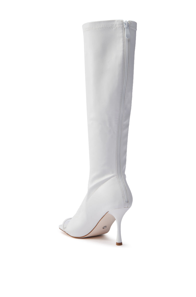 AZALEA WANG THYME WHITE BOOT