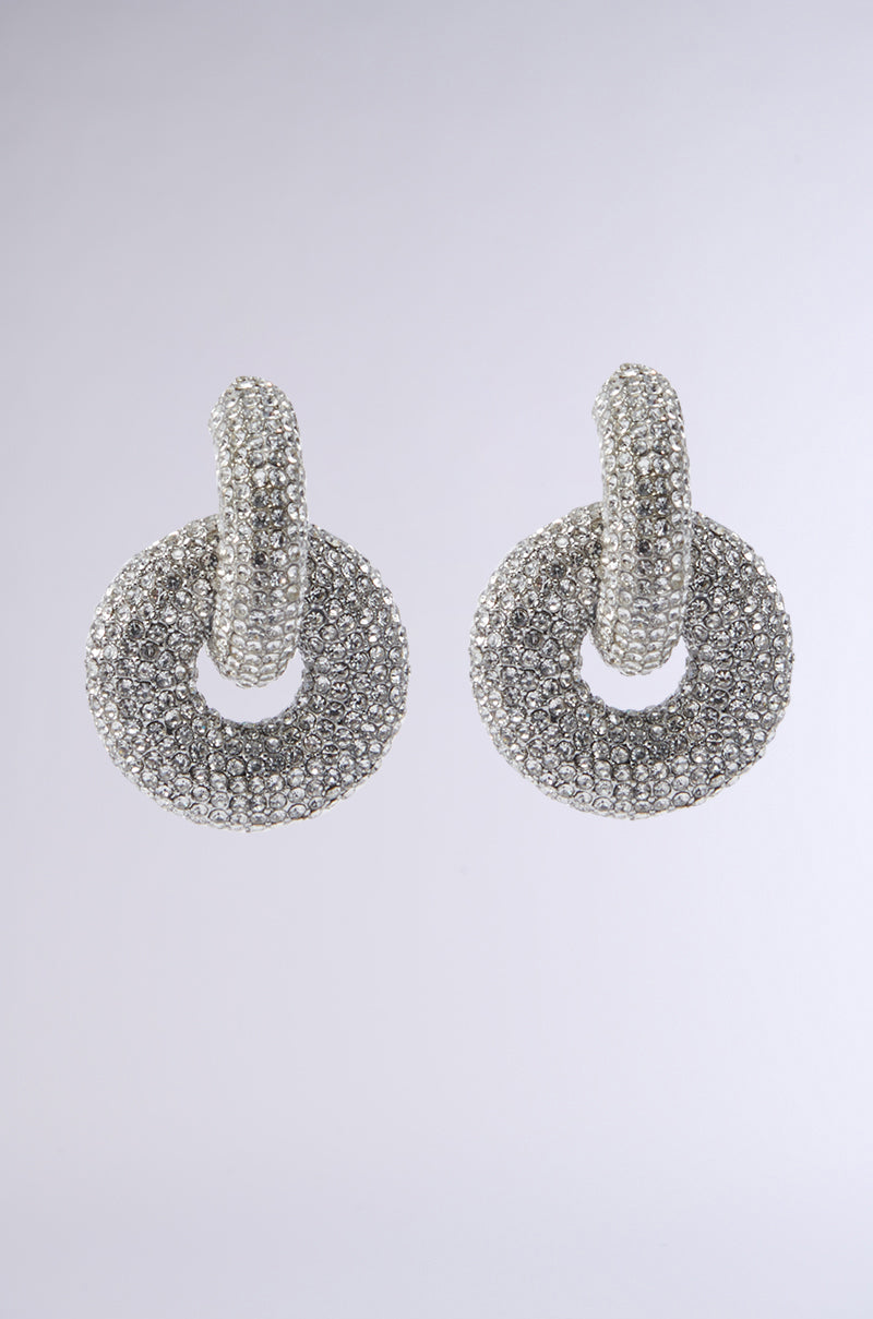 LUXURY EARRING