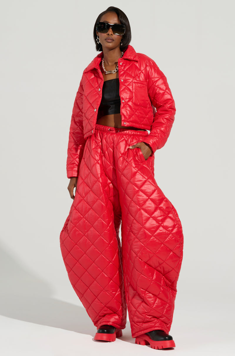 VIVI OVERSIZED PUFFER PANTS IN RED