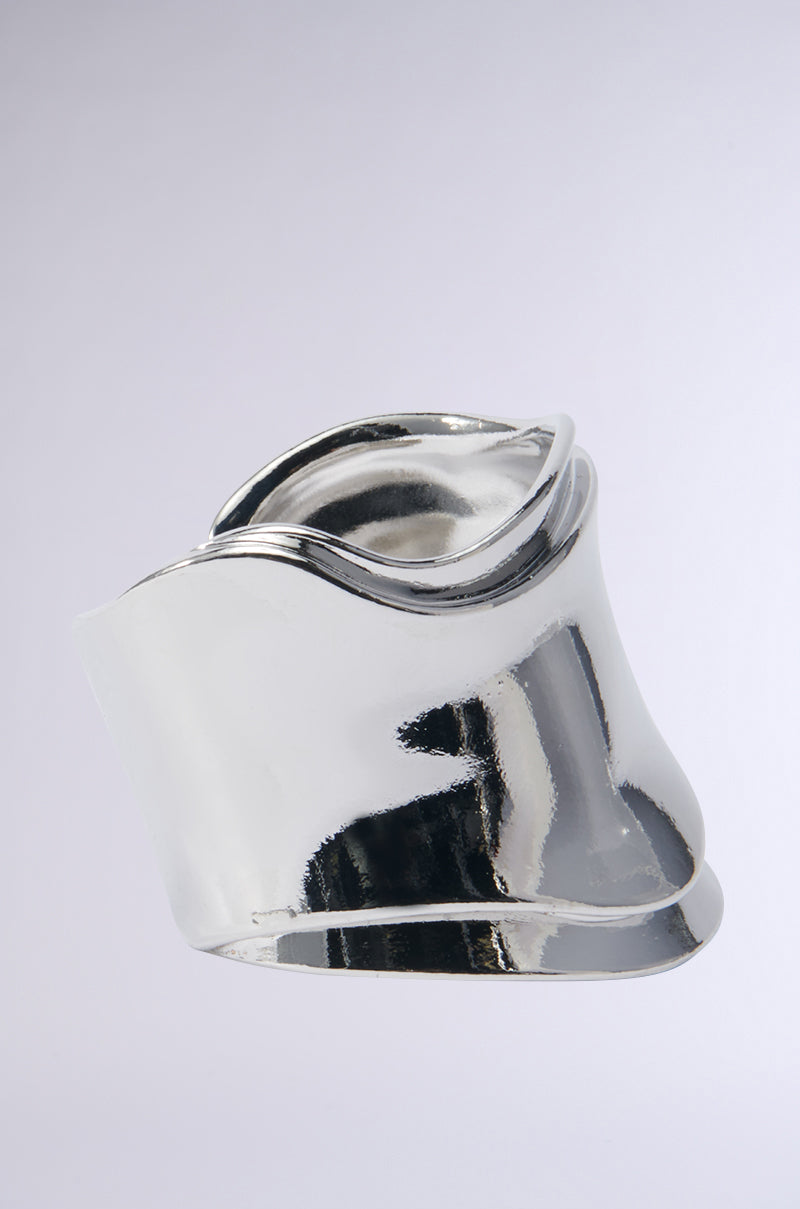 SISI STATEMENT BRACELET CUFF IN SILVER