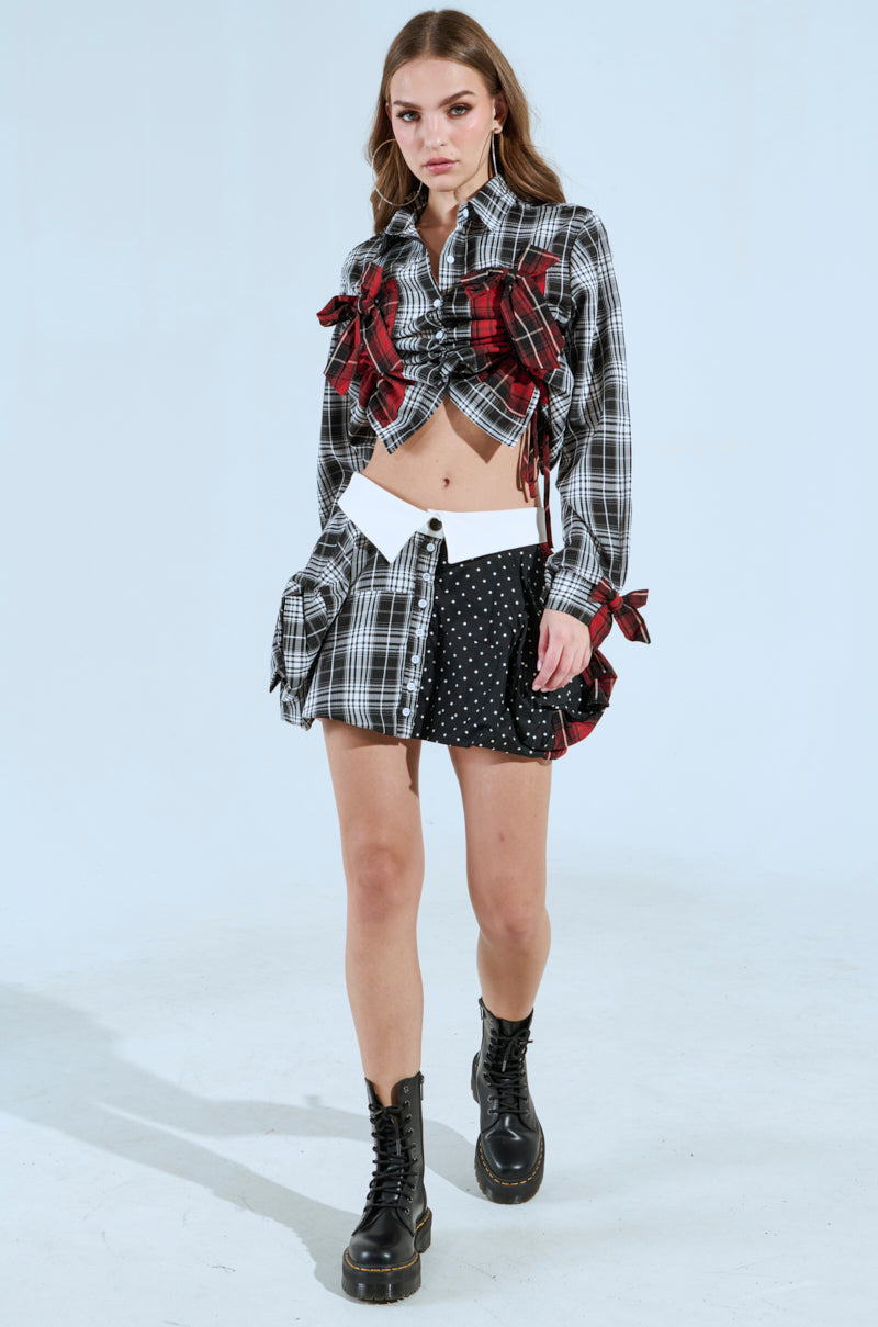 HAILEY PLAID BUTTON DOWN TOP