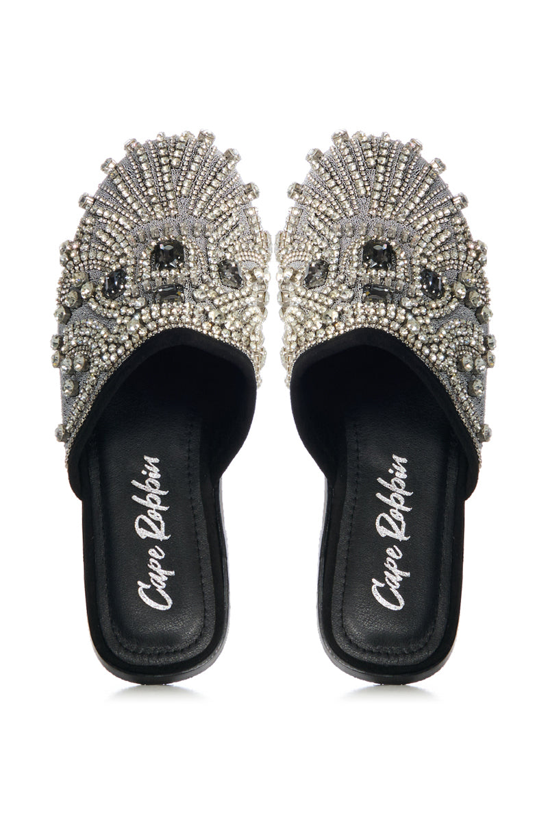 GLAMISIS BLACK EMBELLISHED SLIPPER