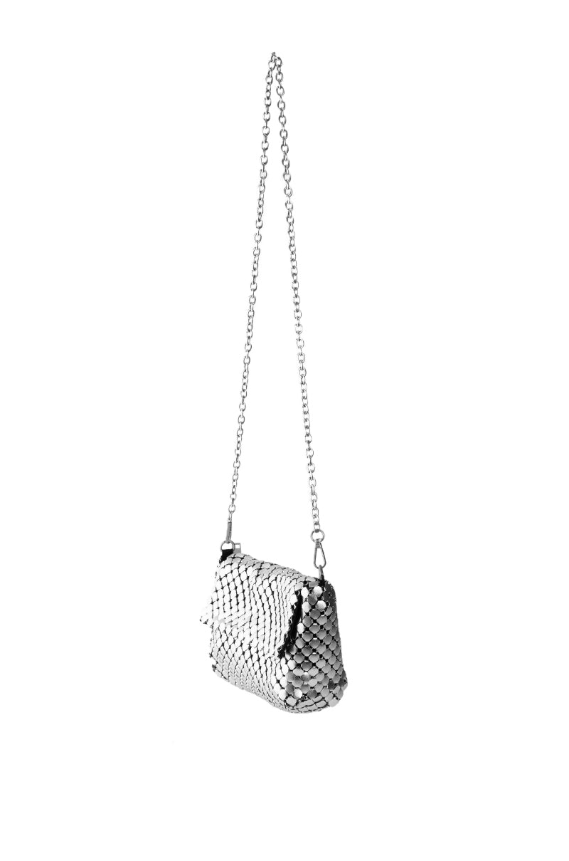 HANKA CLUTCH IN SILVER