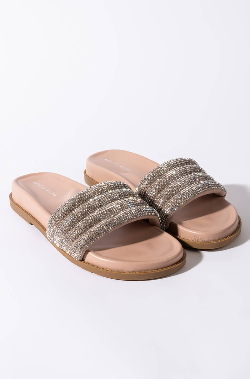 AZALEA WANG UNWIND WITH ME FLAT SANDAL IN NUDE