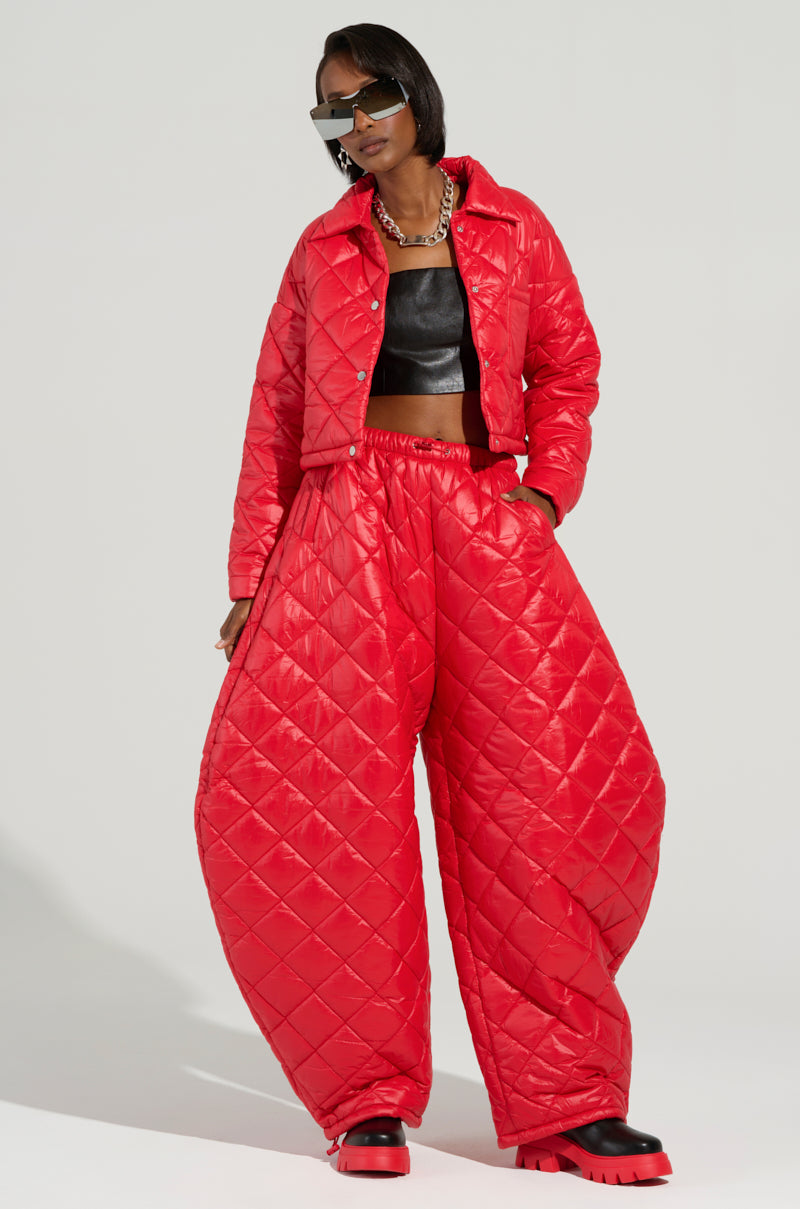 VIVI CROPPED PUFFER BOMBER IN RED