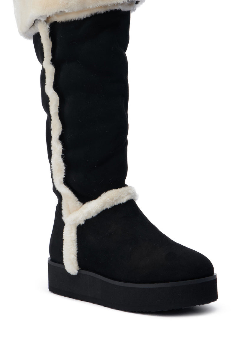 AZALEA WANG ICELANDER BLACK FUR BOOT