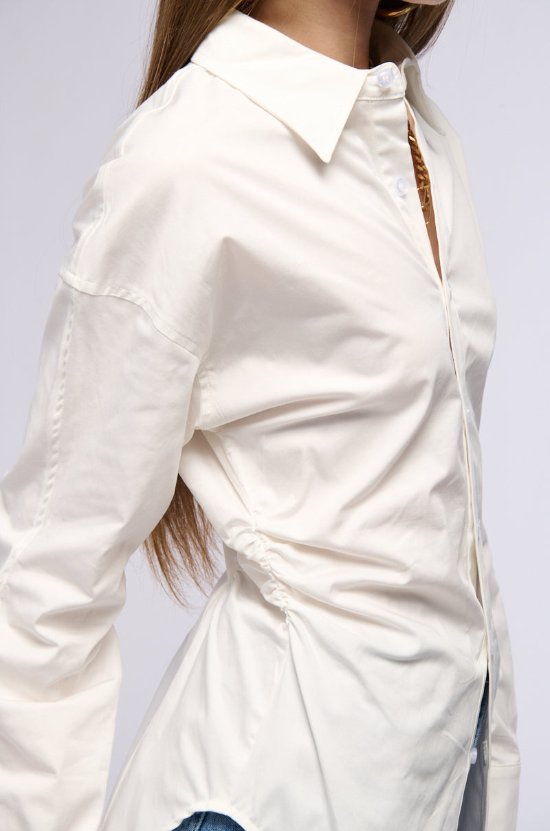 OLIVA CINCHED WAIST POPLIN BUTTON DOWN