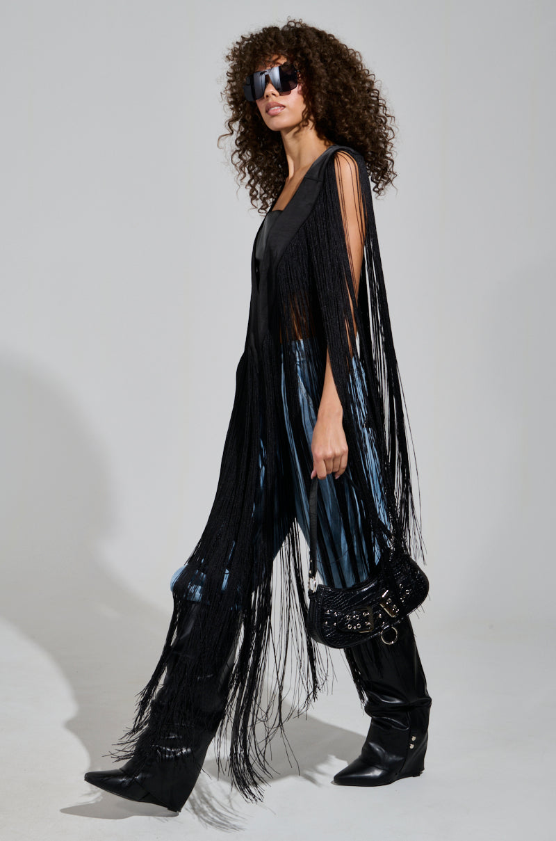 ON THE FRINGE LONG TOP