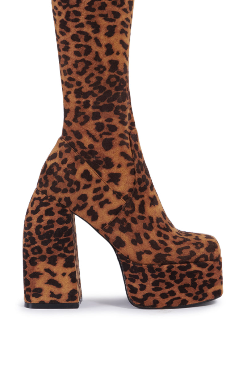 AZALEA WANG AURON LEOPARD BOOT