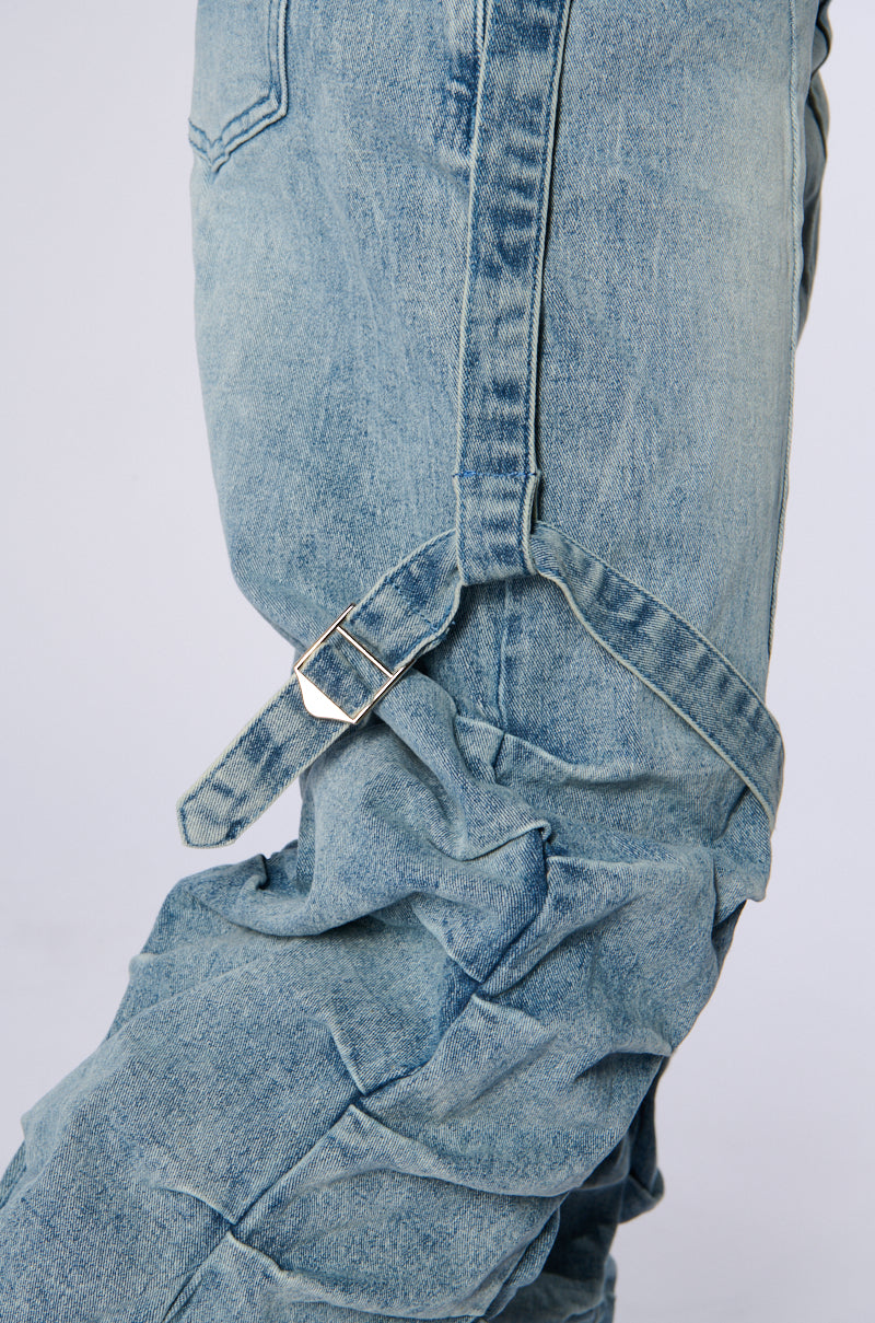 GOING CRAZY DENIM PANT WITH BUCKLE