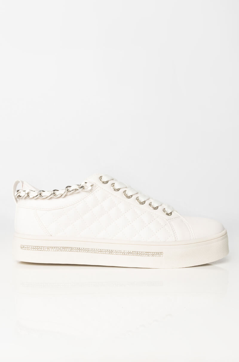 AZALEA WANG FREAK LIKE ME FLAT SNEAKER IN WHITE