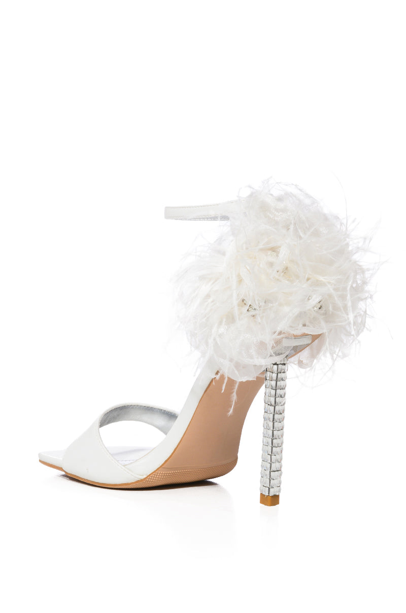 AZALEA WANG CLARICE FEATHER SANDAL WITH RHINESTONE STILETTO HEEL IN WHITE